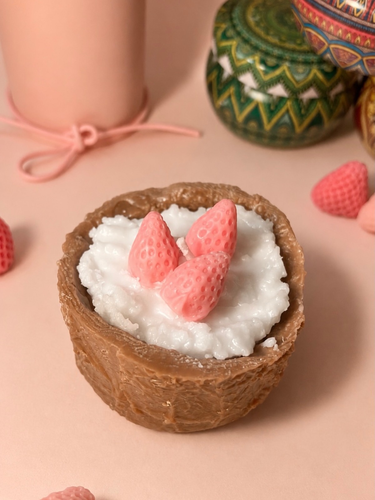 Strawberry Bliss Candle – dessert-inspired whipped cream wax candle, Lumina By Saima